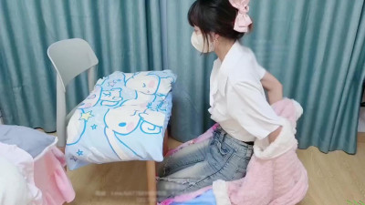레드걸[동양야동] ✅톱 콘트라스트 로리✅귀여운 외모에 뽀시래기 아빠에게 매정하게 체조를 당하고, 애교 섞인 음성을 지르며 욕심을 내는 귀여운 콘트라스트 암캐
