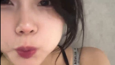 아프 20살 신입 젖꼭지 노출 [BJ아연 05년생]. [레드걸 한국야동,최신야동,무료야동]